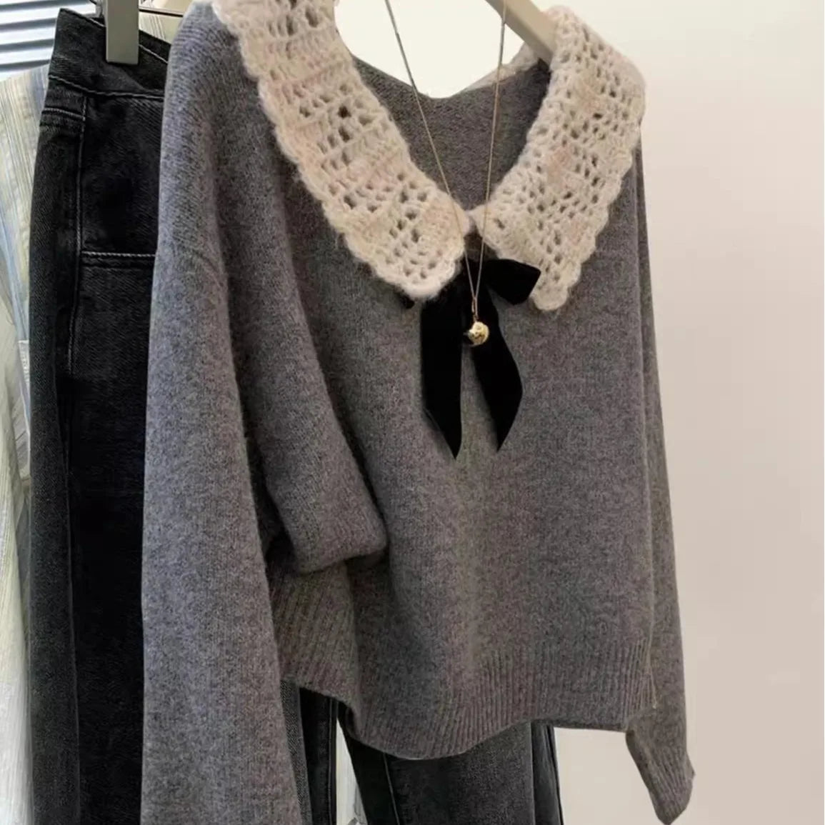 Autumn Winter New Grey Patchwork Long Sleeved Bow Knitted Sweater Vintage Woman Beige Elegant Loose Festival Pullover Slim Tops