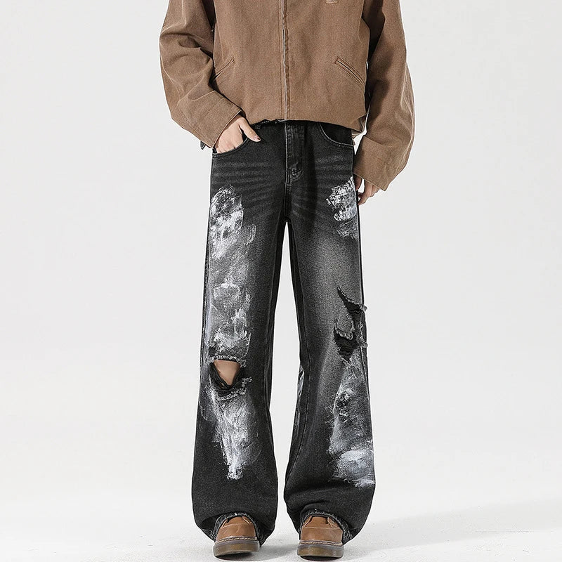 Men's Jeans New American Style Niche Design Graffiti Ripped Design Straight Wide Leg Hole Stylish Male Clothing 9W2023