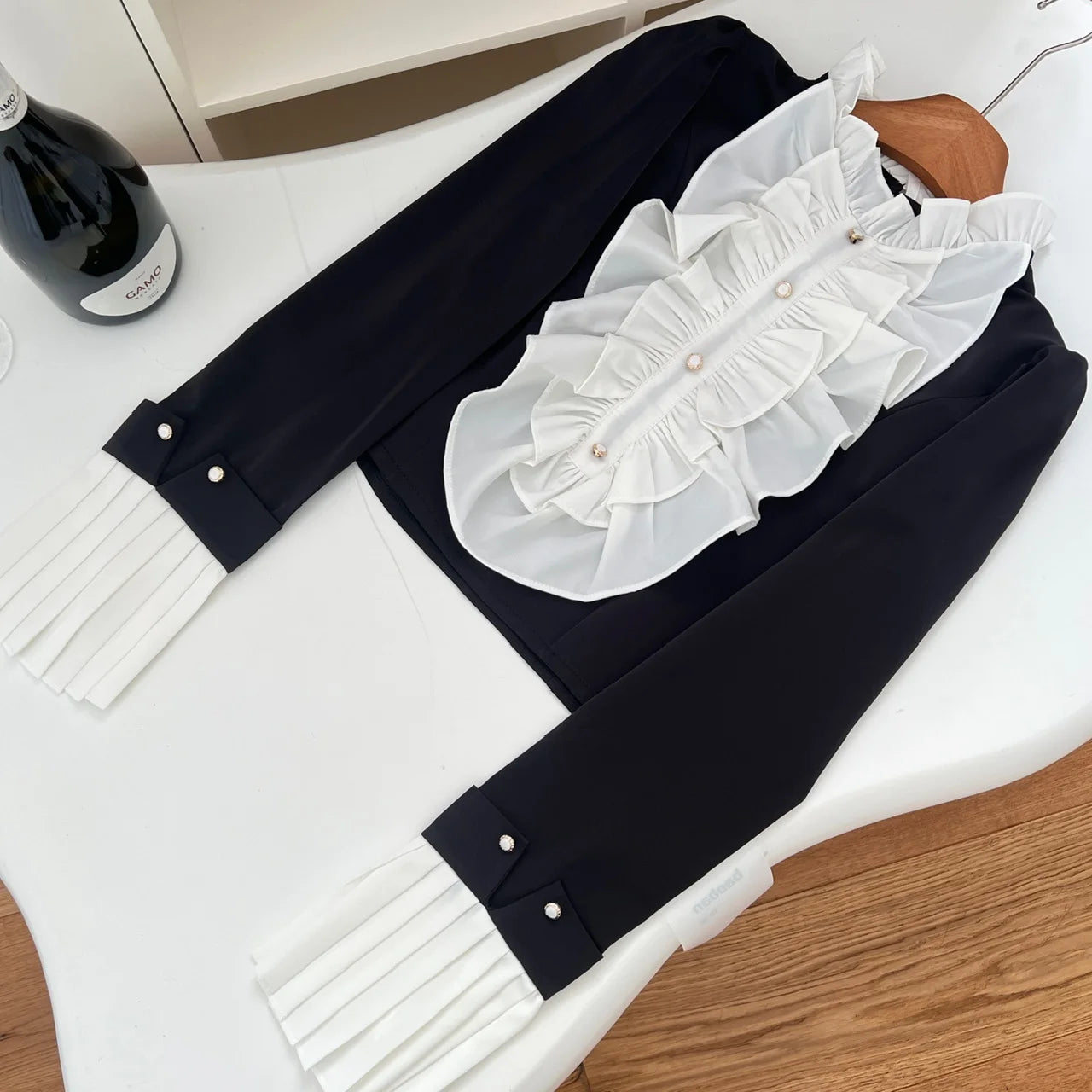 French Women Black White Patchwork Elegant Ruffles Blouse Autumn Fashion Long Sleeve Pleated Shirt Vintage Festival Short Tops