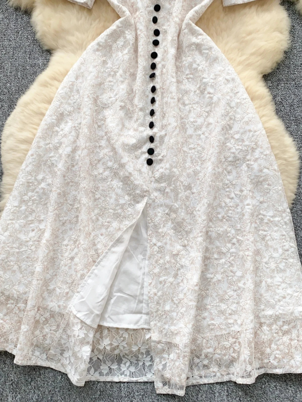 Summer French Retro White Lace Elegant Short Sleeve Long Dress For Women High Waist Slim Button Designer Party Princess Dresses