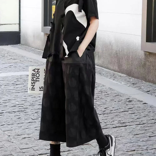 Load image into Gallery viewer, Women Black Ribbon Color-block Big Size Casual T-shirt New Round Neck Short Sleeve Fashion Tide Spring Summer 2025 1DJ0423
