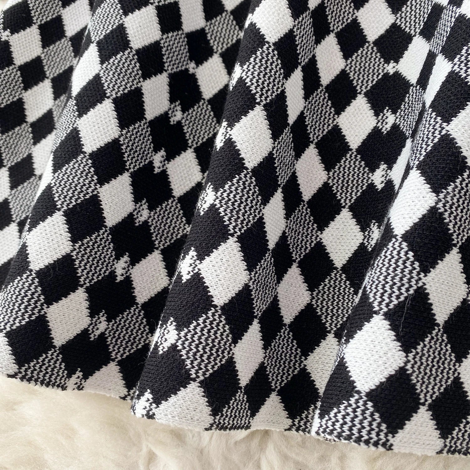 Korean Style Plaid Dress O Neck Button Long Sleeves 2023 Autumn Female Fashion Chic Sweet Knitted A Line Sweater Dress Winter