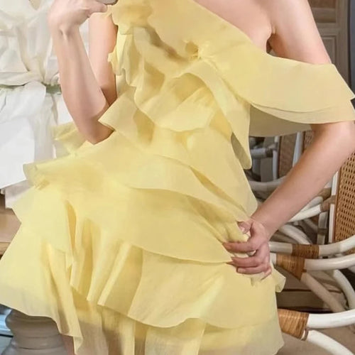 Load image into Gallery viewer, Solid Spliced Ruffles Slimming Dresses For Women Diagonal Collar Sleeveless High Waist Temperament Dress Female New

