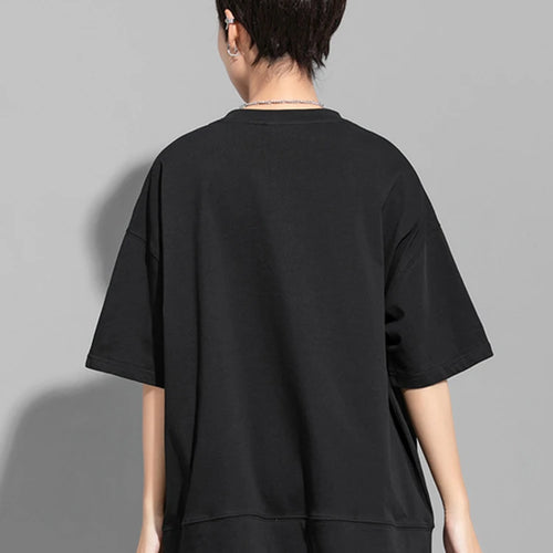 Load image into Gallery viewer, Women Black 3d Patch Spliced Big Size Casual T-shirt New Round Neck Short Sleeve Fashion Tide Spring Summer 2025  1DJ1777
