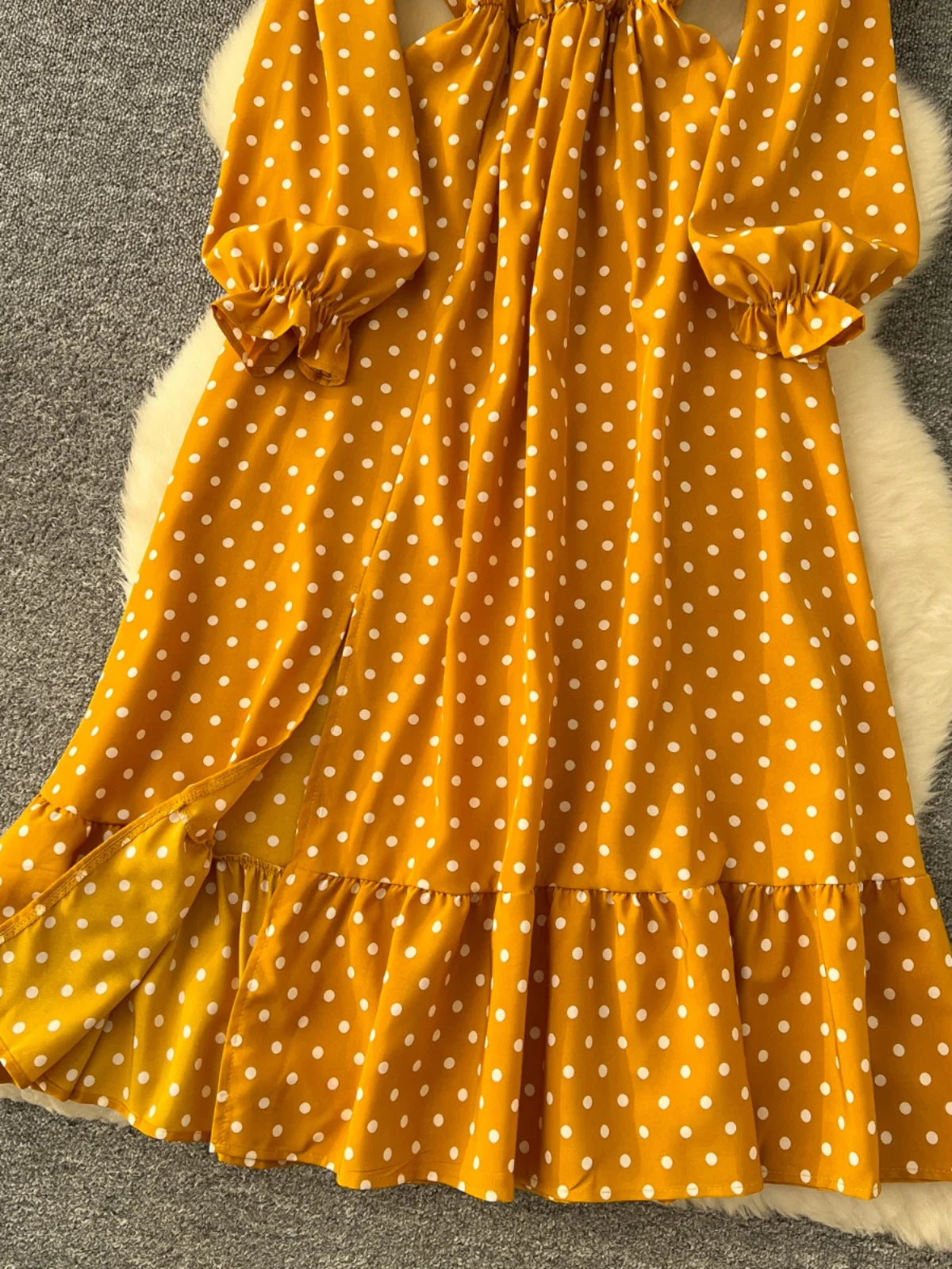 Vintage Elegant Women Yellow Dot Vacation Pleated Dress 2025 Autumn Fashion V-neck High Waist A-line Long Sleeve Party Dress New