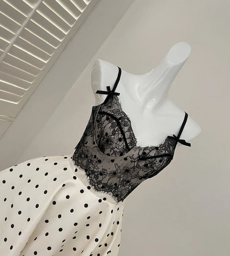 French Retro Women Black White Dot Patchwork Lace Elegant Sexy Backless Slip Short Dress 2025 Summer Sleeveless Slim Party Dress