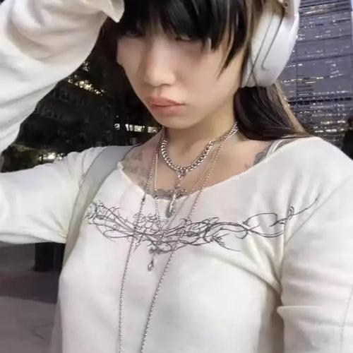 Load image into Gallery viewer, 2025 Y2k Aesthetic Creamy-white Women Sexy T-shirt Vintage Printing Streetwear Grunge Tshirts Harajuku Bodycon Gothic Tees Femme
