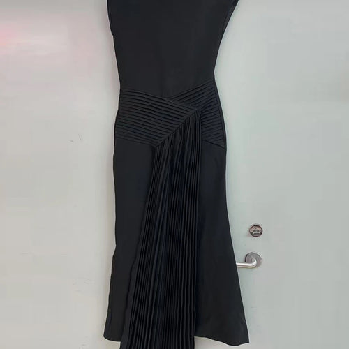 Load image into Gallery viewer, Solid Spliced Folds Slimming Dresses For Women Slash Neck Sleeveless High Waist Temperament Dress Female Fashion
