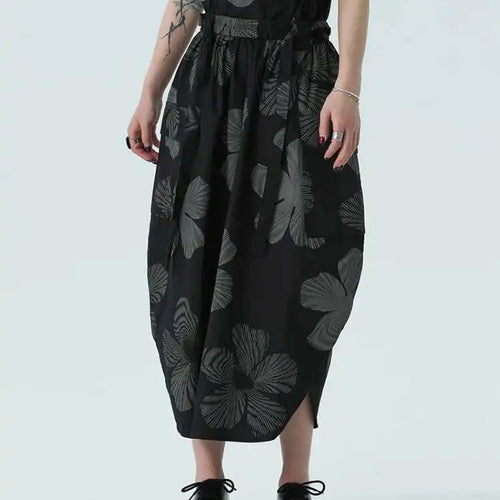 Load image into Gallery viewer, High Elastic Waist Black Pattern Printed Shaped Elegant Half-body Skirt Women Fashion Tide New Spring Autumn 2025 1DH4958
