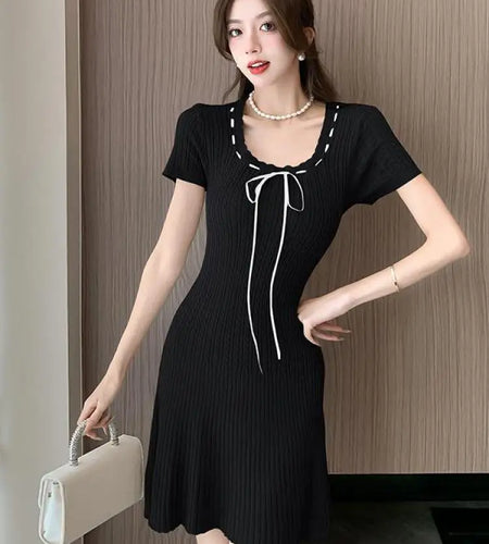 Korean Women's Black Beige Round Neck Knitted Office Lady Short Sleeve Mini Dress Summer Green Lace-up Short Dresses Simplicity