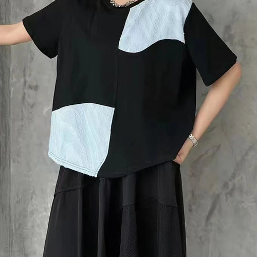 Load image into Gallery viewer, Women Black Color-block Textured Big Size T-shirt New Round Neck Short Sleeve Fashion Tide Spring Summer 2025 1DJ1220
