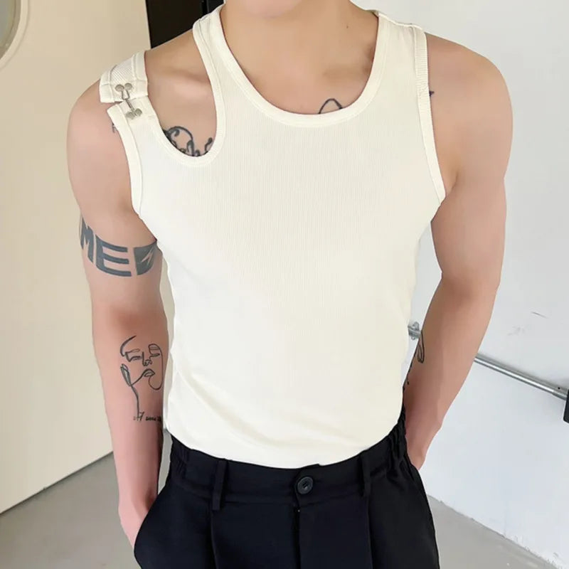 Shoulder Buckle Male Vest Niche Design Round Collar Solid Color Men's Sleeveless Tops Casual Spring Trend 9A3220