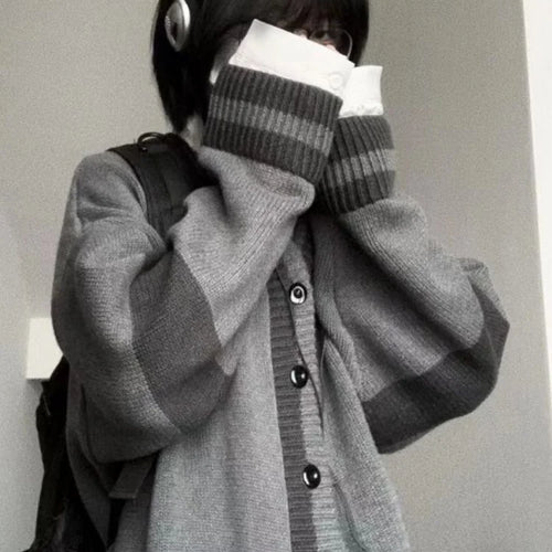 Load image into Gallery viewer, Japanese Vintage Knitted Cardigan Women Loose All Match Harajuku Sweater Jackets Grunge Korean Kardigany Top Kardigan
