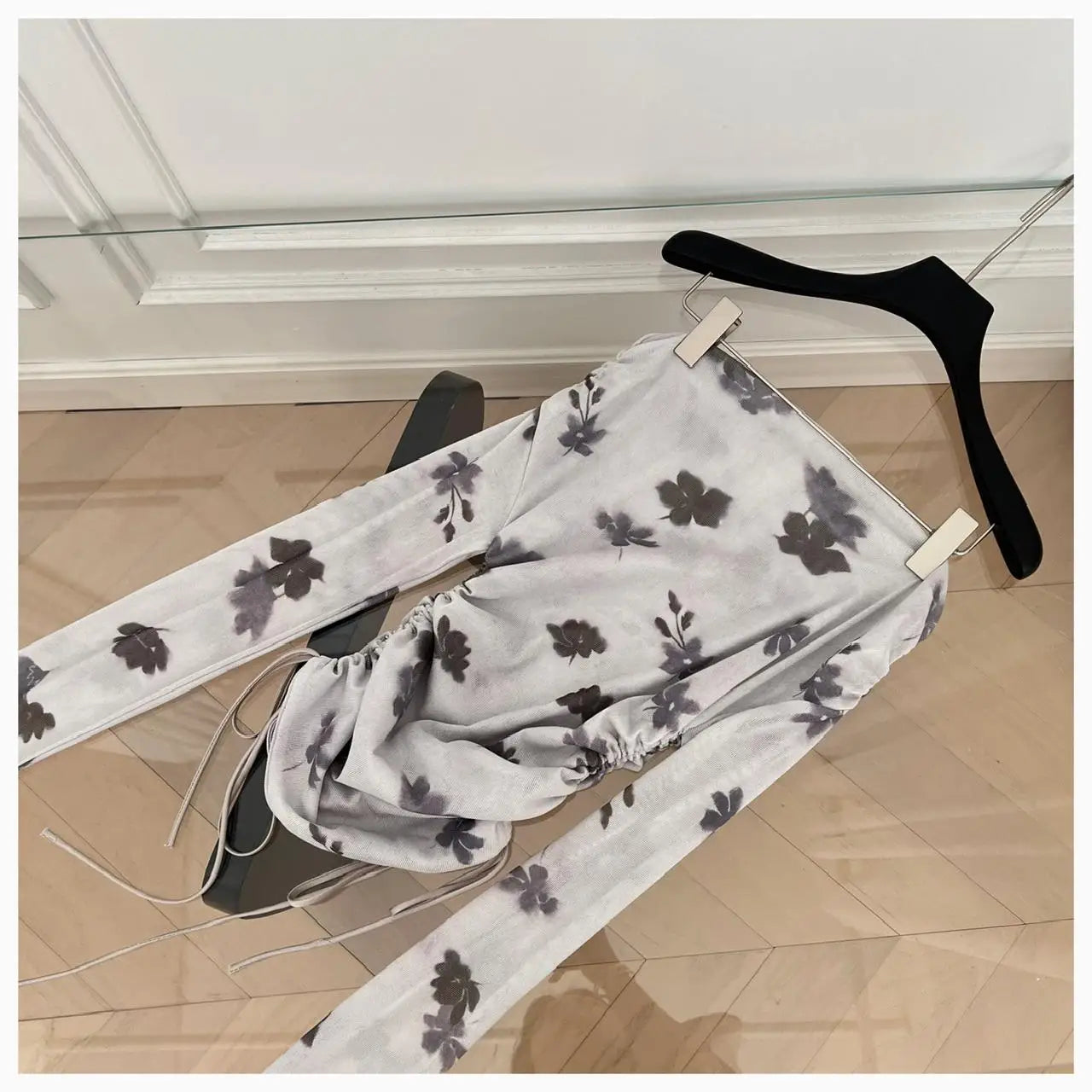 Spring Women Blue Grey Print Elegant Long Sleeve T Shirt French Fashion Ladies Off Shoulder Slim Tops Casual Clothes Trendy Chic