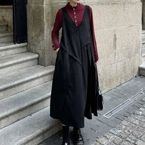 Load image into Gallery viewer, Women Black Irregular Spliced Big Size Long Strap Dress New V-Neck Sleeveless Fashion Tide Spring Autumn 2025 1DH7700
