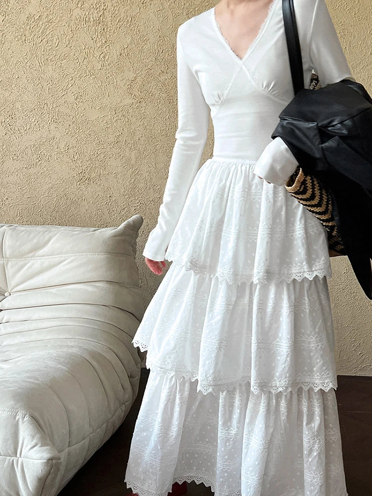 Women White Brief Slim Elegant Layers Long Cake Dress New V-Neck Long Sleeve Fashion Tide Spring Autumn 2025 1DH9982