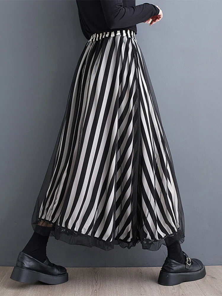 High Elastic Waist Black Dot Printed Mesh Spliced A-line Half-body Skirt Women Fashion Tide New Spring Autumn 2025 1DJ0329