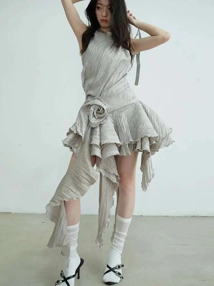 Women Gray Three-dimensional Flower Ruffles Mini Dress New Round Neck Sleeveless Fashion Tide Spring Summer 2025  1DJ0678