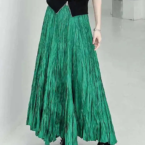 Load image into Gallery viewer, Women Black Pleated Thin Big Size Half-body Skirt High Elastic Waist Loose Fashion Tide New Spring Summer 2025 1DF9003
