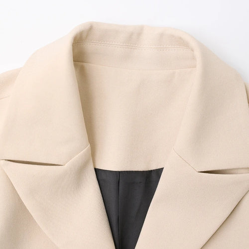 Load image into Gallery viewer, Women Beige Denim Color-block Long Elegant Blazer New Lapel Long Sleeve Jacket Fashion Tide Spring Autumn 2025 CPDB132
