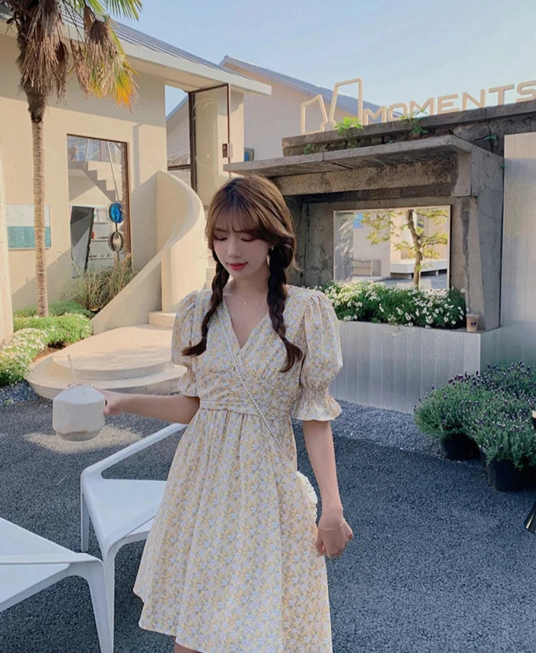 Princess Sleeve Female Floral Dress Summer Pleated Slim Waist V-neck Sweet Chiffon Women's Dresses Korean Vintage Dress