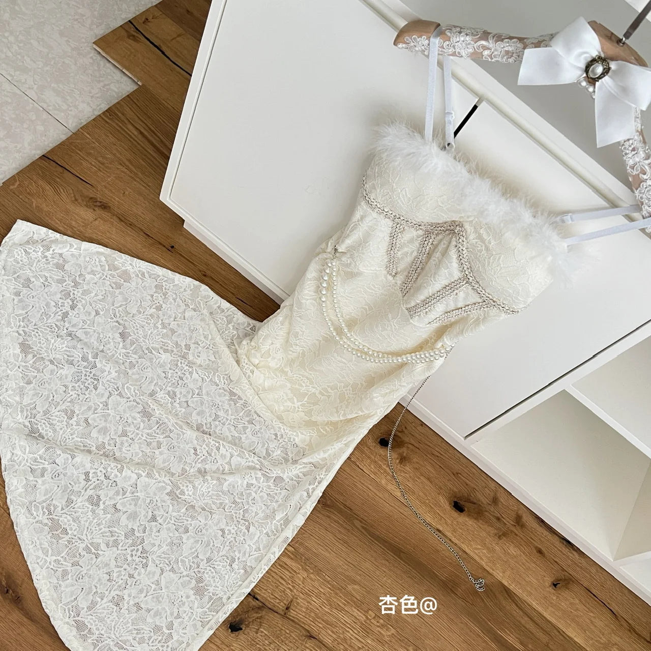 French Vintage Beige Lace Elegant Sexy Club Sleeveless Long Dresses Women Autumn Winter Off Shoulder Backless Velvet Slip Dress