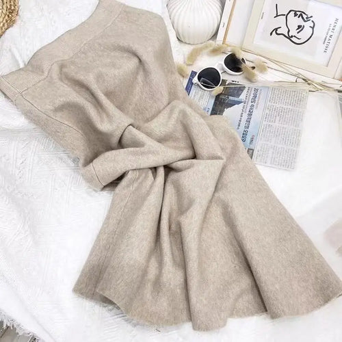 Load image into Gallery viewer, Vintage French Women&#39;s Solid Elegant Party Knitted Long Skirt Autumn Winter High Waist Vacation A-line Fishtail Skirt 2024 Trend
