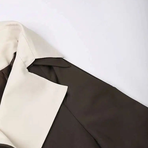 Load image into Gallery viewer, Women Brown Color-block Big Size Long Trench New Lapel Long Sleeve Windbreaker Fashion Tide Spring Autumn 2025 2AA310104
