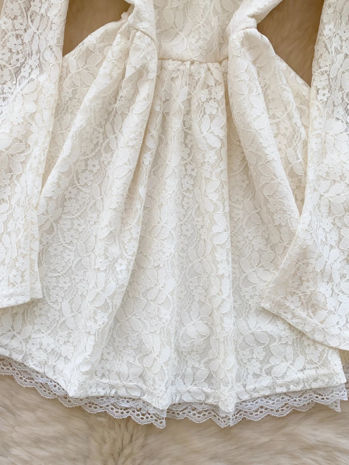 Vintage Women White Lace Elegant Off Shoulder Halter Lace-up Pleated Short Dress Spring High Waist Sexy Party Dress Popular Chic