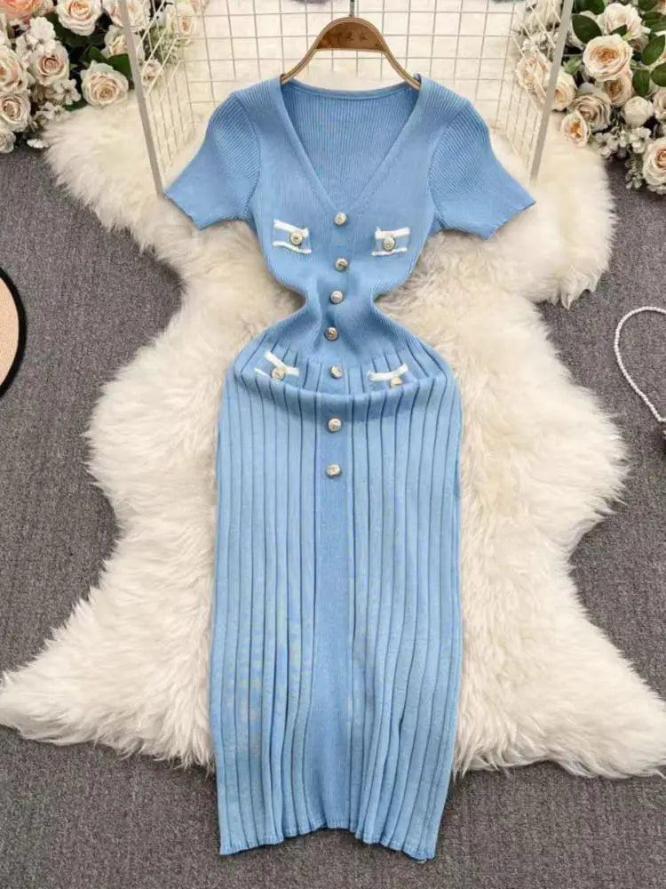 French Fashion Women's Solid V Neck Elegant Slim Short Sleeved Dress Summer Single Breasted Office Lady Knitted Dress Simplicity