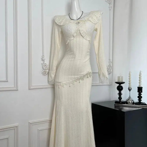 Load image into Gallery viewer, French Retro Women Beige Lace Long Sleeved Tassels Festival Party Dress Autumn Winter Black Slim Ruffles Package Hip Dress Trend
