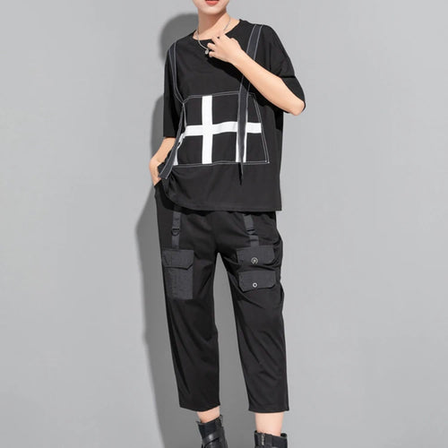 Load image into Gallery viewer, Women Black Color-block Ribbons Big Size T-shirt New Round Neck Short Sleeve Fashion Tide Spring Summer 2025 1DJ1808

