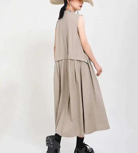 Women Khaki Split Pleated Long  Dress New Stand Collar Sleeveless Loose Fit Fashion Tide Spring Summer 2025 1Y353