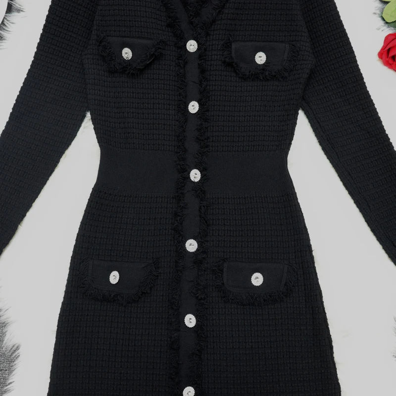 Autumn 2024 New Fashion White V-neck Long Sleeve Single Breasted Knit Long Dress Women Black Temperament Elegant Office Dresses