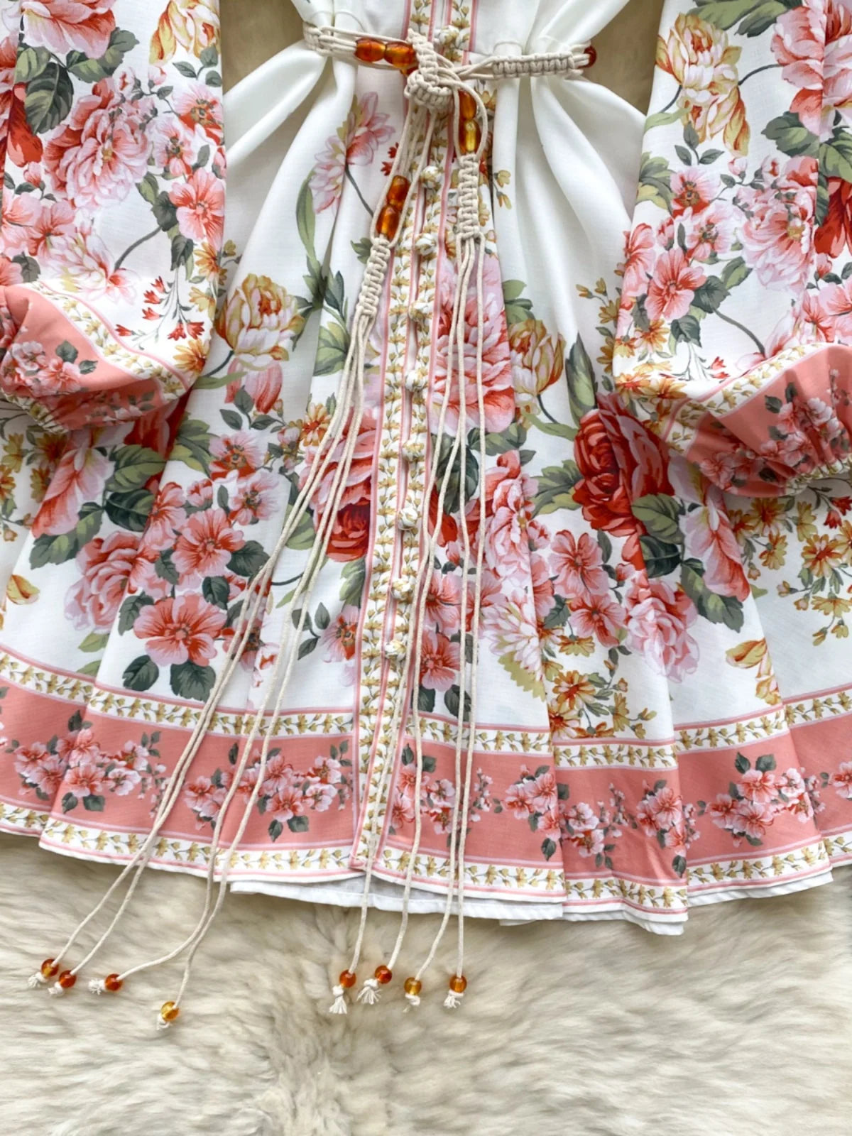 Autumn New Women Fashion White Floral Long Sleeved Lace-up Prom Dress Elegant Single Breasted Princess Pleated Short Dress Boho