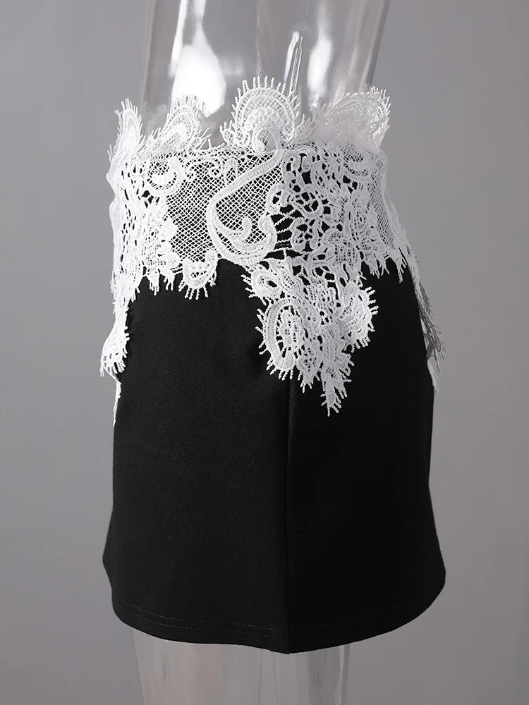 High Waist Black Lace Irregular Color-block Mini Half-body Skirt Women Fashion Tide New Spring Summer 2025 CPG3155