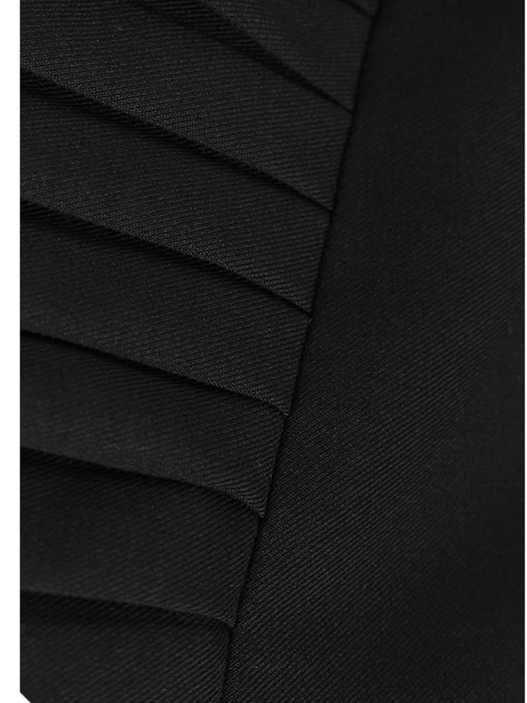 Women Black Color-block Pleated Big Size  Strap Dress New Square Collar Sleeveless Fashion Tide Spring Autumn 2025 1DH6342