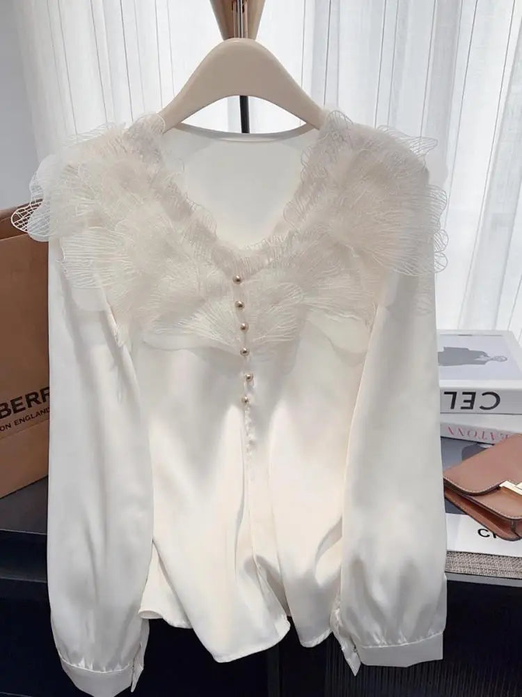 Vintage Women New White Elegant Long Sleeve T-shirt Autumn Beige V Neck Festival Short Pullover Tops Simplicity Popular Clothing