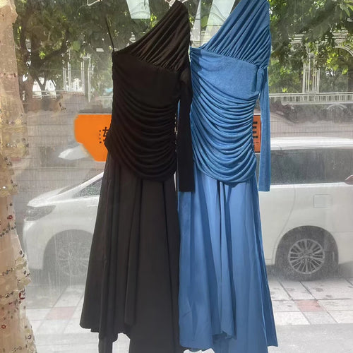 Load image into Gallery viewer, Solid Spliced Folds Irregular Dresses for Women Diagonal Collar One Shoulder High Waist Long Dress Female Clothing
