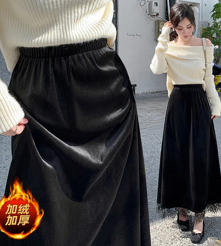 French Fashion Women Black Velvet Lace Elegant Vacation Pleated Long Skirt 2024 Autumn Winter New Elastic High Waist Party Skirt