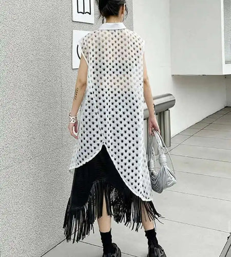 Women White Mesh Irreuglar Perspective Big Size Blouse New Lapel Sleeveless Shirt Fashion Tide Spring Summer 2025 1DH5527