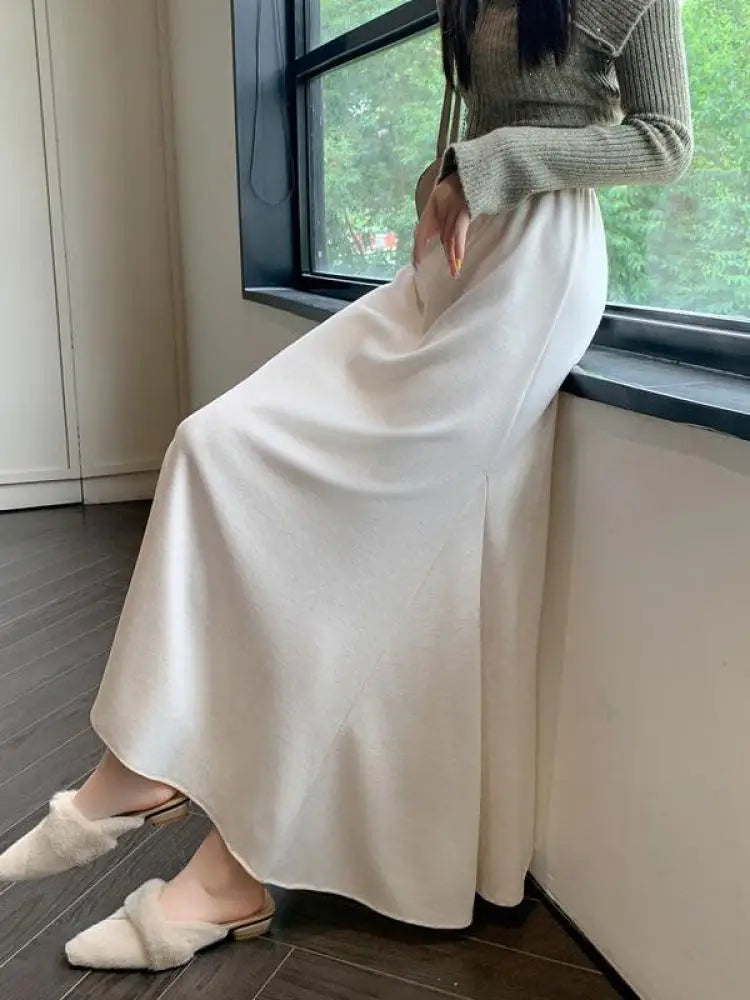 Autumn Winter Women's Black Elastic High Waist Fishtail Skirt Korean Version Beige Elegant Vacation Pleated A-line Long Skirts