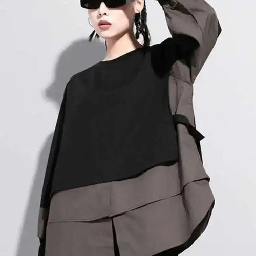 Load image into Gallery viewer, Women Contrast Color Split Joint Big Size T-shirt New Round Neck Long Sleeve  Fashion Tide  Spring Autumn 2025 1DC538
