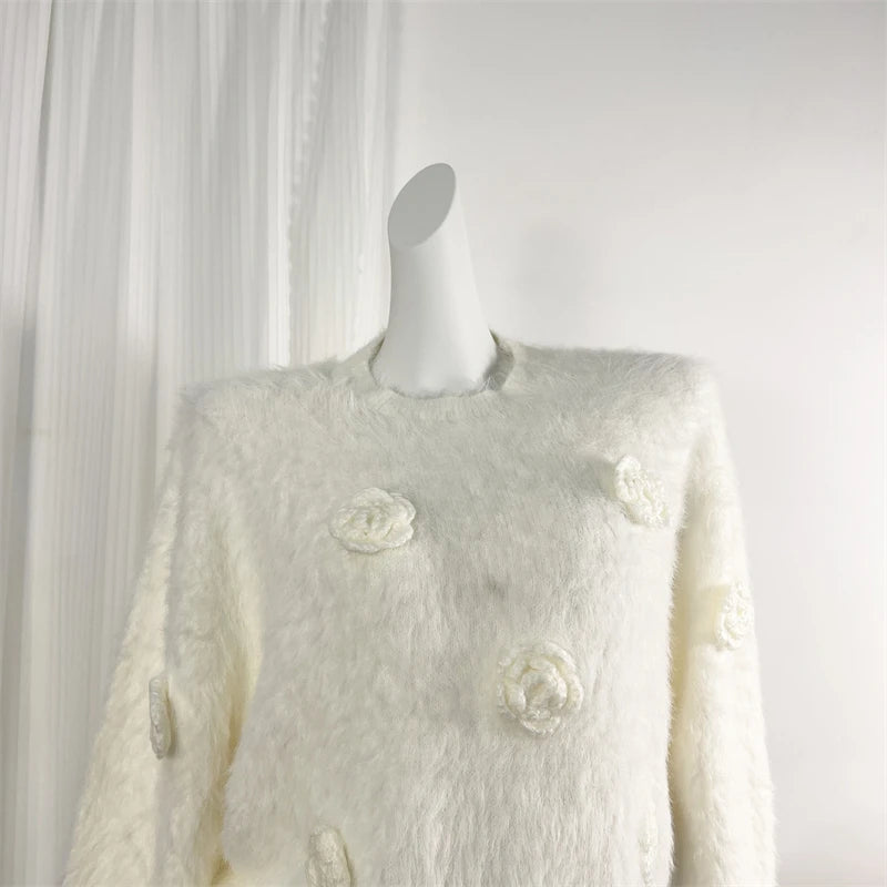 Autumn Winter White Mink Flower Decoration Short Knitted Sweater Women Retro Round Neck Vacation Long Sleeves Soft Pullover Tops