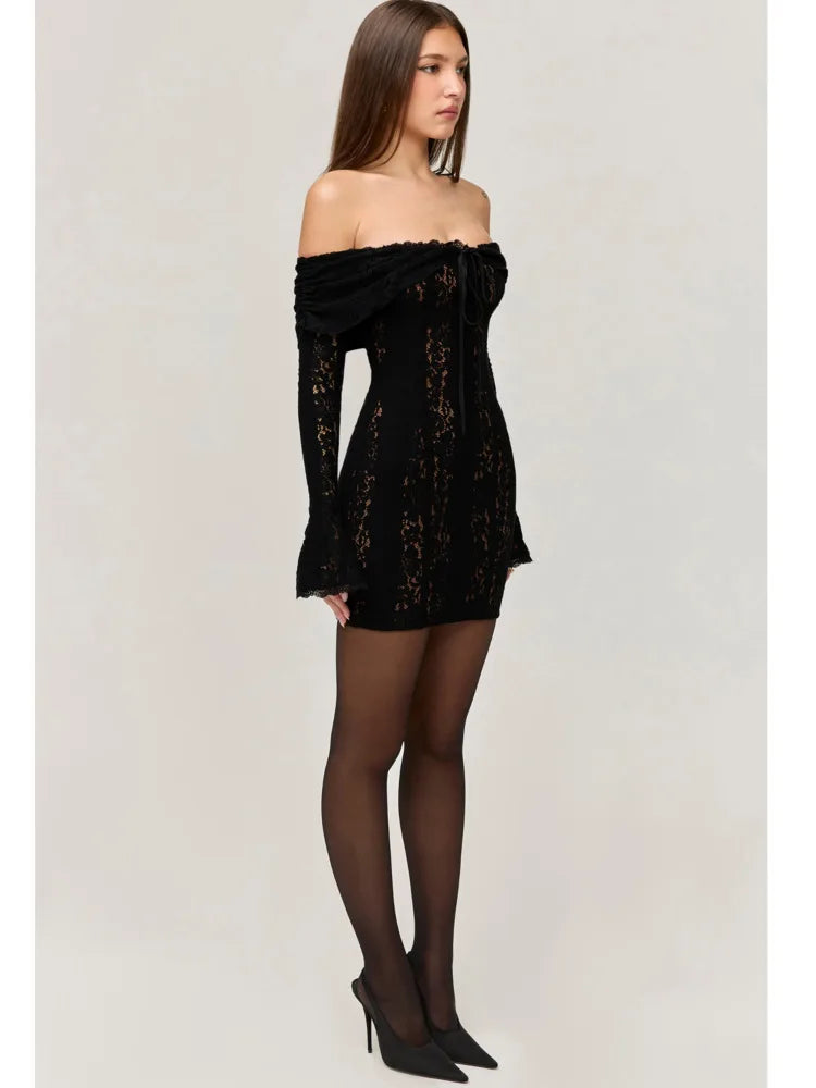 Elegant Lace Patchwork One Shoulder Slim Dress Women Long Sleeved Tight Elastic Skirt Sexy Backless Party Evening Dress