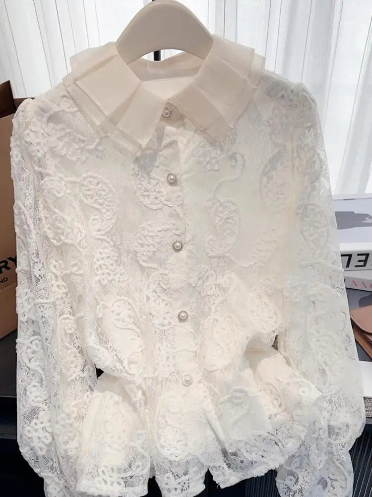 French Vintage Women White Lace Elegant Long Sleeve Shirt 2024 New Autumn Winter Single Breasted Ruffle Edge Slim Blouse Tops
