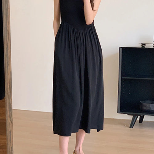 Load image into Gallery viewer, Solid Color Slim Casual Women&#39;s Dresses Black Sleeveless O-neck Summer Fashion Dress Party Club Hepburn Style Tank Dress
