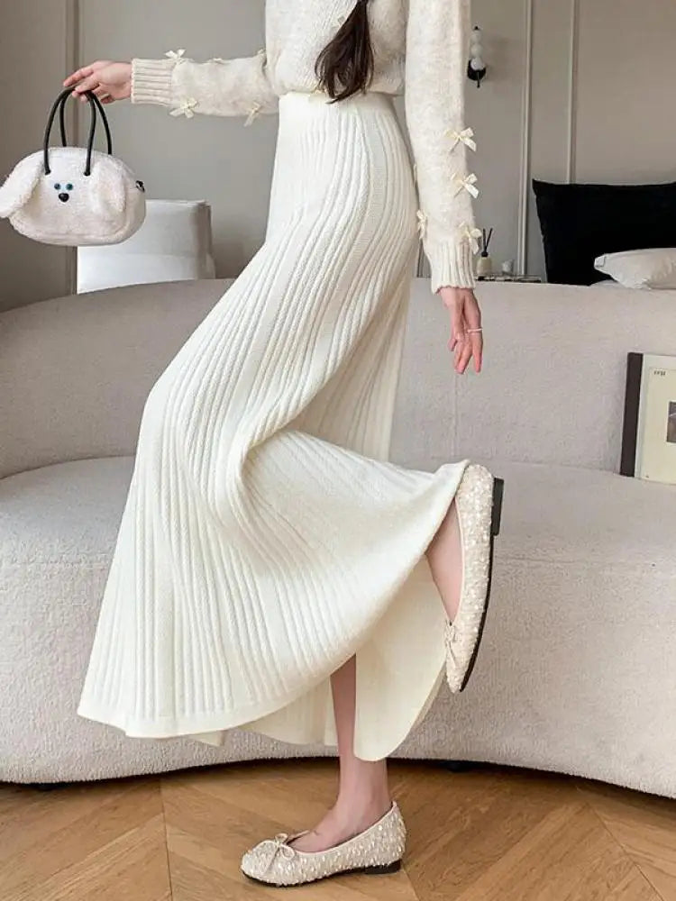 Vintage Women's Solid Elegant Party Knitted Long Skirt High Waist Pleated Warm Vacation A-line Skirts 2024 Autumn Winter Popular