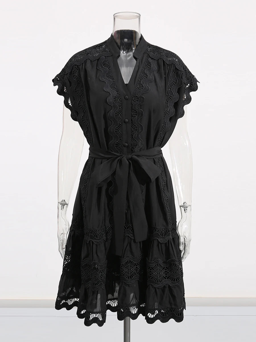 Hollow Out Spliced Single Breasted Dresses for Women V Neck Sleeveless Patchwork Lace Up Dress Female Clothing New