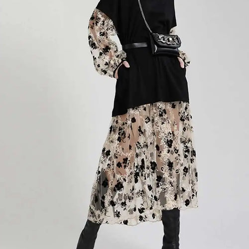 Load image into Gallery viewer, Women Pattern Printed Perspective Big Size Dress New V-Neck Long Sleeve Loose Fit Fashion Tide Spring Autumn 2025 1DE3176
